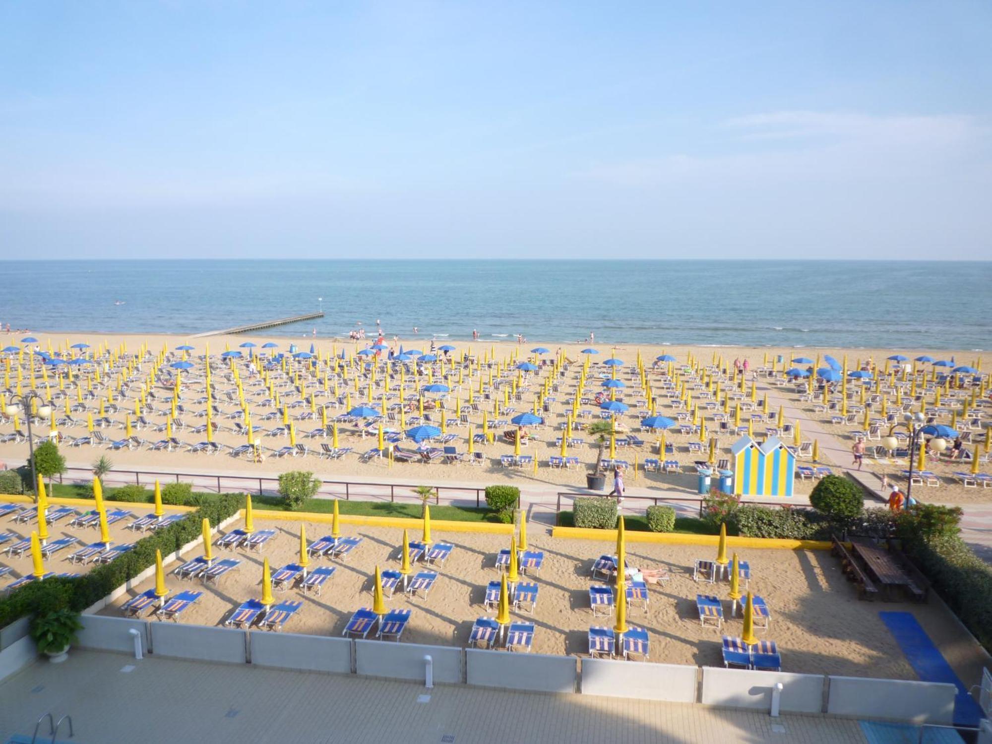 Semiramis Apartment Lido di Jesolo Exterior photo